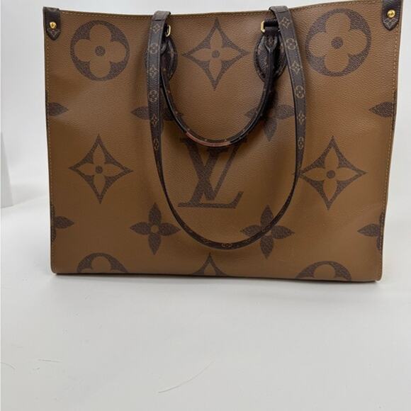 Louis Vuitton On the Go Brown and Light Brown Monogram Large Tote - Picture 5 of 13